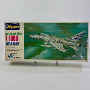 Hasegawa Minicraft F-100D Super Sabre 1/72 Scale Model Kit JS-035 Vintage USAF